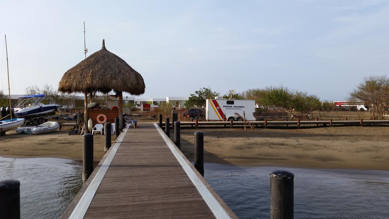 Cabana Puerto Velero Puerto Caimán Εξωτερικό φωτογραφία